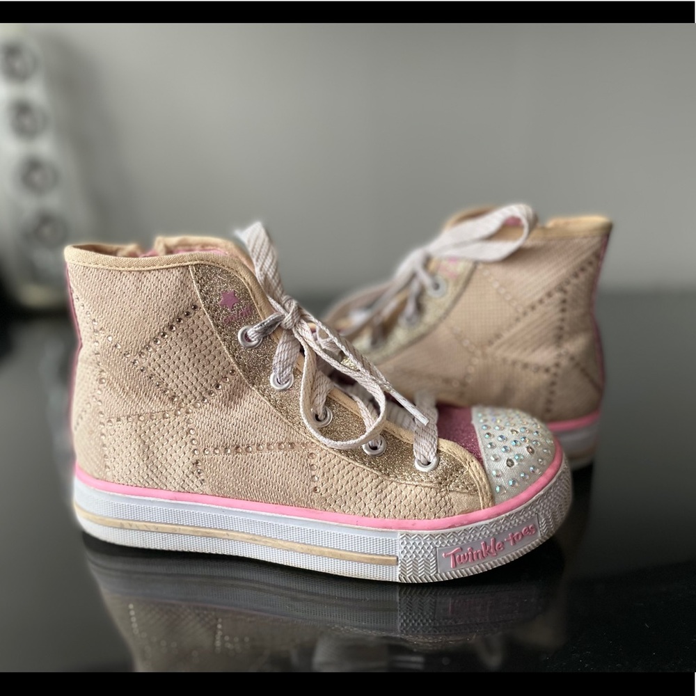Skechers Kids Twinkle Toes Girl’s Dance Sneakers